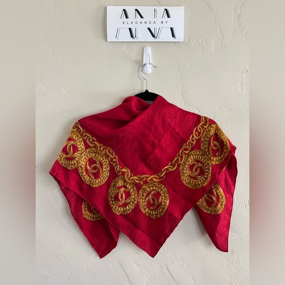 RARE Silk Chanel-Red and Gold w/detailing - Picture 1 of 5